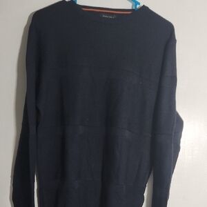 Zara Men's Dark Blue Crewneck Sweater